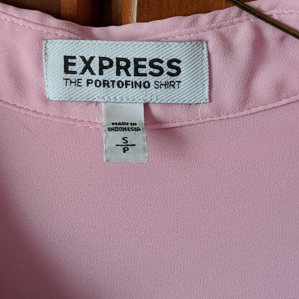 Pink Express button down blouse - Picture 2 of 4